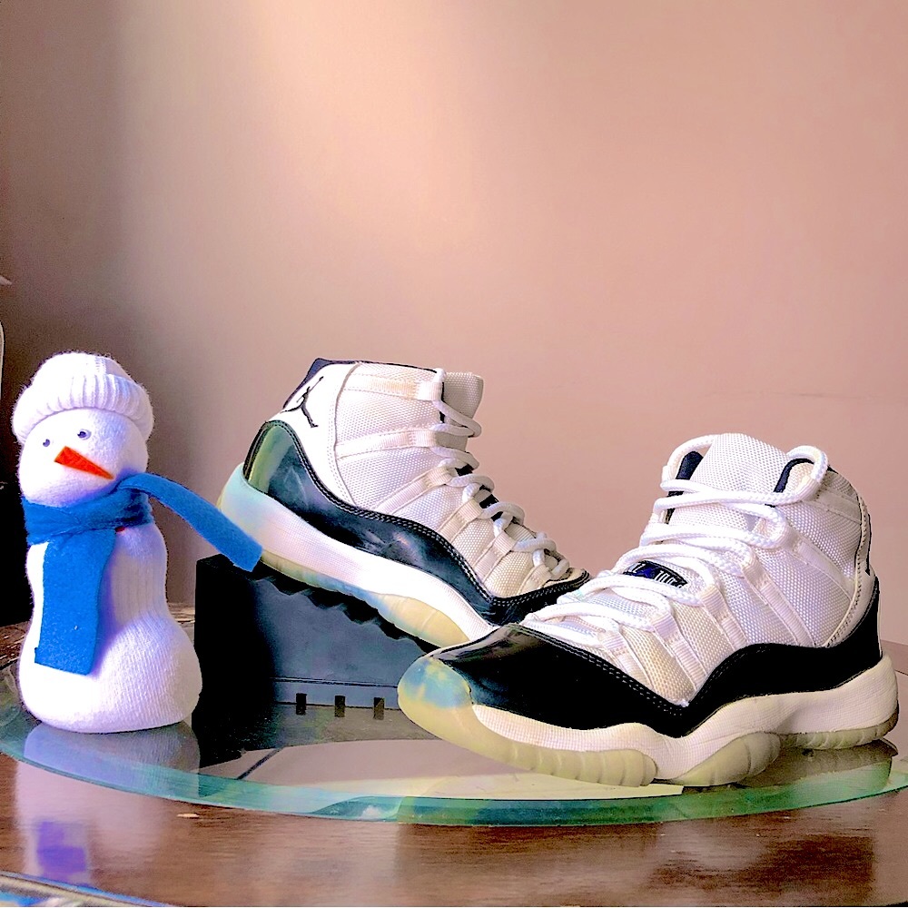 Nike Air Jordan 11 "Concord" Youth Size 6